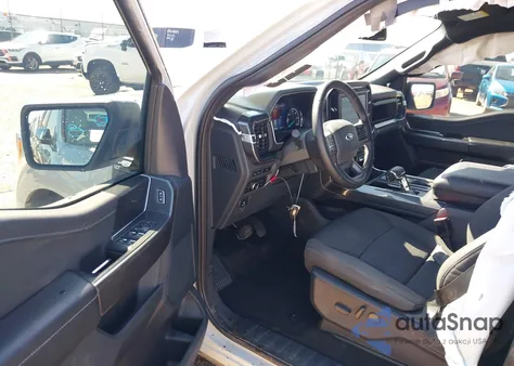 2023 Ford F-150 Xlt z USA, uszkodzony, nr VIN 1FTEW1C8XPKG12393